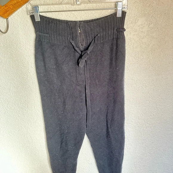 NakedCashmere 100% cashmere high waisted jogger pants - Picture 1 of 9